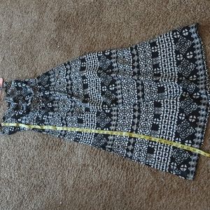 ❤️Black and white strapless maxi dress